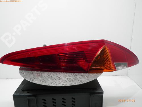 Used Right taillight FIAT PUNTO (188_) 1.2 60 (188.030, .050, .130, .150, .230, .250) (60 hp) 1284414