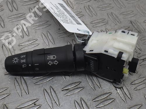 Used Steering column stalk NISSAN MICRA III (K12) 1.2 16V (65 hp) 1752454