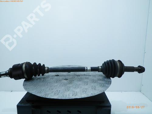 Used Left front driveshaft TOYOTA YARIS (_P9_) 1.33 VVT-i (NSP90_, NSP90R) (100 hp) 1561478