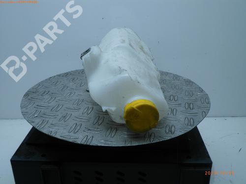 Windscreen washer tank RENAULT TWINGO III (BCM_, BCA_) 1.0 SCe 70 | BP4627440C113 