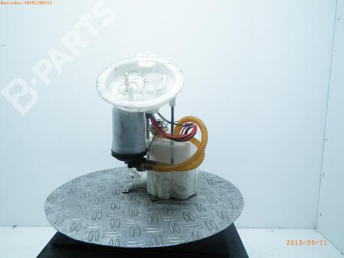 Used Fuel pump BMW 1 (F20) 116 i (109 hp) 4376607