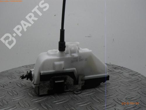 Used Front right lock RENAULT SCÉNIC II (JM0/1_) 1.5 dCi (JM1E, JM16) (106 hp) 4497637
