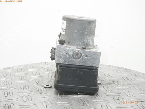 Used ABS pump HYUNDAI i10 I (PA) 1.1 (69 hp) 4557501