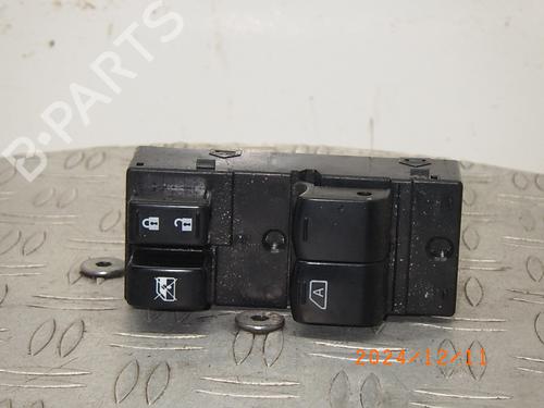 Used Switch NISSAN MICRA IV (K13K, K13KK) 1.2 (80 hp) 22192961