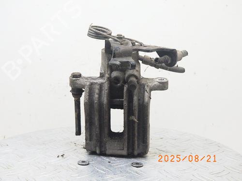 Used Right rear brake caliper VW PASSAT B5 Variant (3B5) 1.6 (101 hp) 28156999