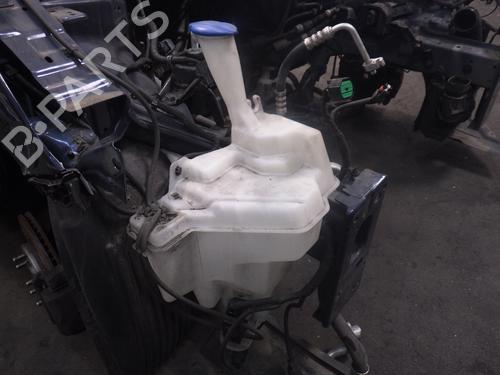 Used Windscreen washer tank HYUNDAI i30 Estate (GD) 1.6 CRDi (110 hp) 25881041
