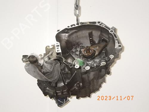 Used Gearbox TOYOTA YARIS (_P1_) 1.3 (SCP12_, SCP13_, SCP12R, SCP13R) (87 hp) 15853523