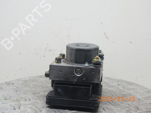 Used ABS pump DACIA SANDERO II TCe 90 (B8M1, B8MA, B8AC) (90 hp) 23877632