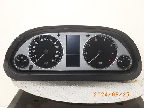 Used Instrument cluster MERCEDES-BENZ B-CLASS Sports Tourer (W245) B 200 (245.233) (136 hp) 19921180