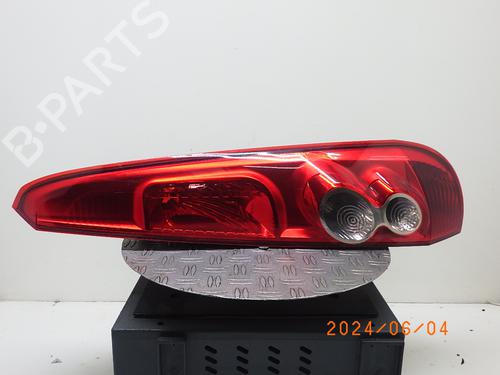 Used Right taillight FORD FIESTA V (JH_, JD_) 1.3 (60 hp) 18150079