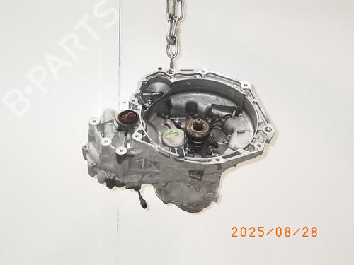 Used Gearbox OPEL KARL (C16) 1.0 (75 hp) 28305185