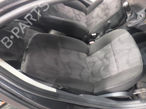 Used Right front seat DACIA SANDERO 1.4 (BS0C, BS0A, BS0G, BS1F, BS0E) (75 hp) 27998044
