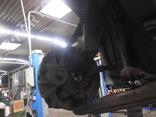 Used Right front steering knuckle HYUNDAI i10 I (PA) 1.1 (69 hp) 28585161