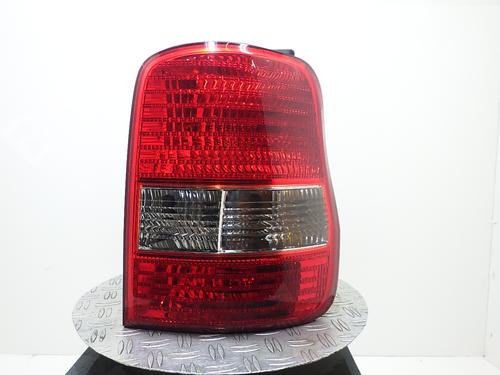 right-taillight-kia-carnival-ii-gq-29-crdi-kia-3k54a51150-1999-2000-2001-2002-2003-2004-2005-2006-2007-10112998 main image