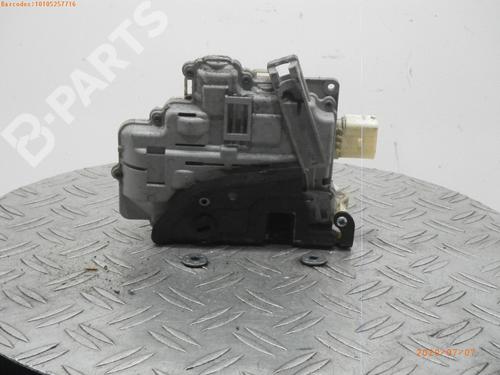 Rear left lock VW PASSAT B6 (3C2) 2.0 TDI | BP5844196C100 