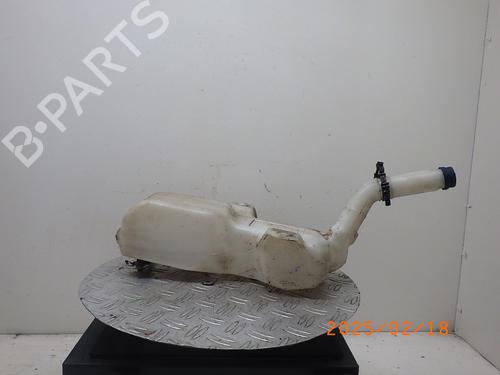 Used Windscreen washer tank FIAT PANDA (169_) 1.2 (169.AXB11, 169.AXB1A) (60 hp) 23530611
