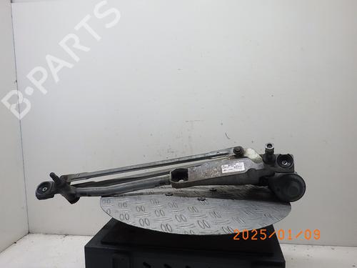 Used Front wipers mechanism FORD FIESTA VI (CB1, CCN) 1.25 (60 hp) 22427081