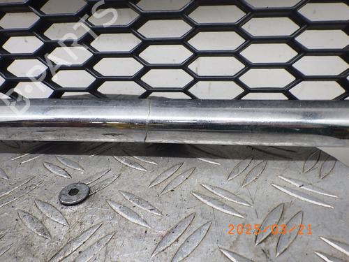 Grille MITSUBISHI OUTLANDER II (CW_W) 2.2 DI-D 4WD | BP24473545C40 