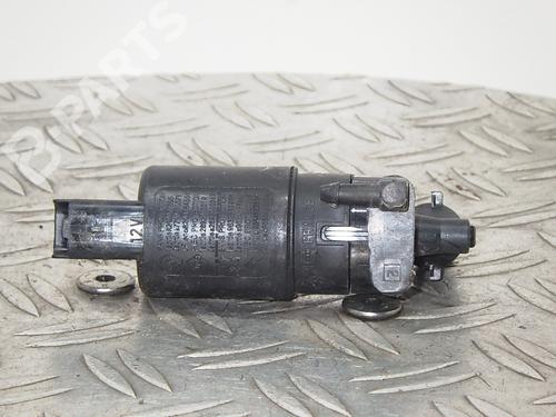 Used Washer pump CITROËN C1 (PM_, PN_) 1.0 (68 hp) 8203667