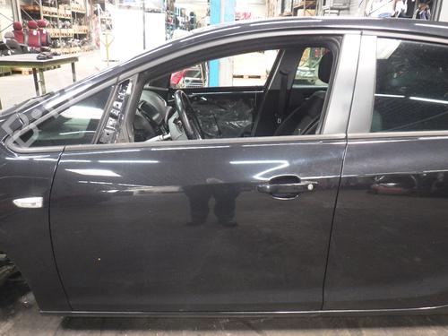 Dør venstre fortil OPEL ASTRA J (P10) 1.4 Turbo (68) (120 hp) 25728940