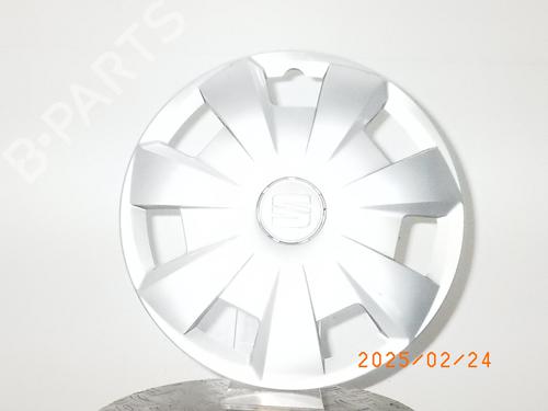 Used Hub cap SEAT IBIZA IV ST (6J8, 6P8) 1.2 (70 hp) 23868369