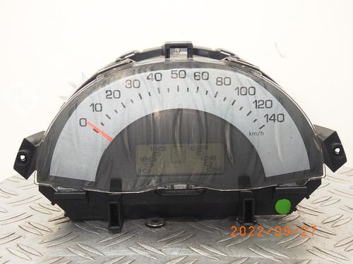 Used Instrument cluster SMART CABRIO (450) 0.6 (S1OLD2, 450.452) (61 hp) 10617988