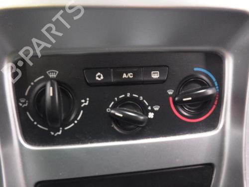 Commande Chauffage PEUGEOT 307 Break (3E) 1.6 16V (109 hp) 31020600