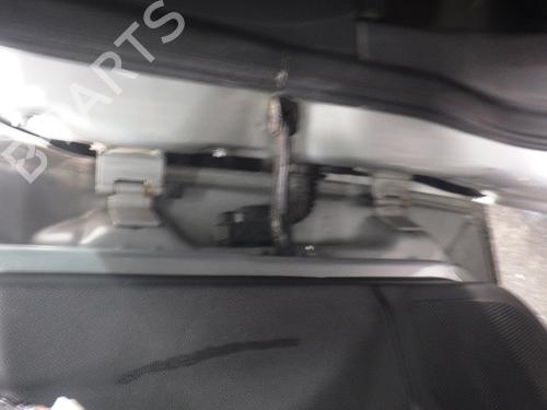 Left front fenders OPEL ASTRA H Estate (A04) 1.9 CDTI 16V (L35) | BP30460617C41