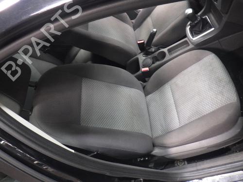 Sæde højre fortil FORD FOCUS II (DA_, HCP, DP) 1.6 (100 hp) 26291887