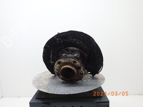Used Left front steering knuckle BMW 3 Touring (E91) 320 i (170 hp) 16718705