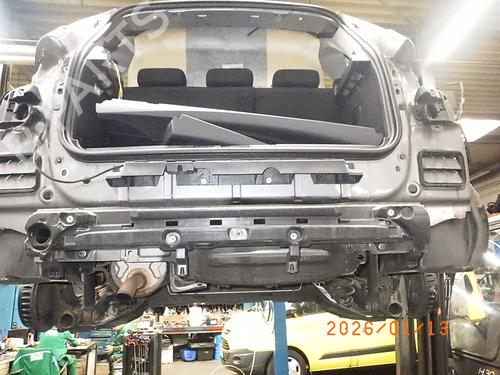 Used Rear bumper reinforcement RENAULT CAPTUR I (J5_, H5_) 0.9 TCe 90 (90 hp) 31592079
