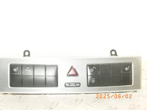 Used Switch MERCEDES-BENZ C-CLASS T-Model (S203) C 230 (203.252) (204 hp) 26401131