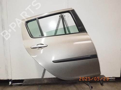 Used Right rear door RENAULT CLIO III (BR0/1, CR0/1) 1.2 16V (BR02, BR0J, BR11, CR02, CR0J, CR11) (75 hp) 26179330