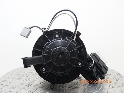 Heater blower motor OPEL CASCADA (W13) 1.4 Turbo (67) | BP13030192M62 