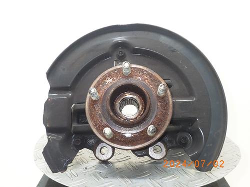 Used Right front steering knuckle FORD FOCUS III 1.0 EcoBoost (125 hp) 18697514