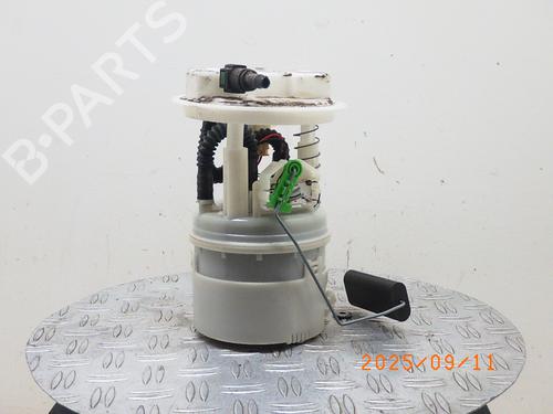 Used Fuel pump DACIA DUSTER (HS_) 1.6 16V (105 hp) 28672797