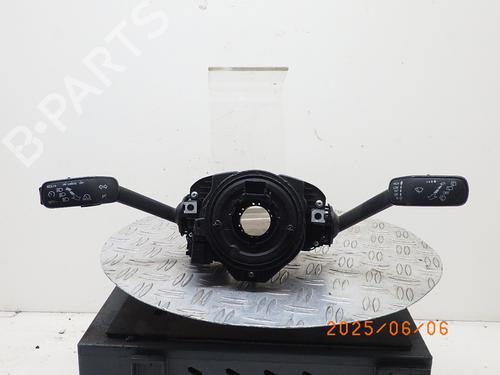 Used Switch SKODA FABIA III (NJ3) 1.0 (60 hp) 26527997