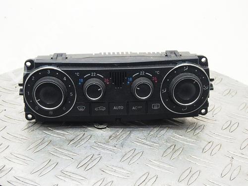 Commande Chauffage MERCEDES-BENZ C-CLASS T-Model (S203) C 200 CDI (203.207) (122 hp) 1788710