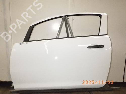 Used Left front door OPEL CORSA D (S07) 1.2 (L08, L68) (69 hp) 29593344