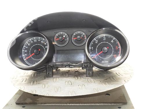 Used Instrument cluster FIAT BRAVO II (198_) 1.9 D Multijet (198AXD1A) (116 hp) 10219197