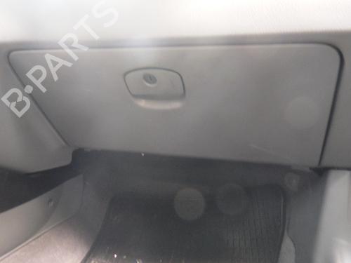 Used Glove box CHEVROLET LACETTI (J200) 1.4 16V (95 hp) 26213745