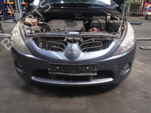 Used Front bumper MITSUBISHI GRANDIS (NA_W) 2.0 DI-D (NA8W) (136 hp) 28032764