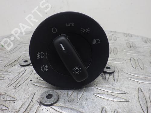 Used Headlight switch SKODA OCTAVIA II Combi (1Z5) 1.6 TDI (105 hp) 25004047