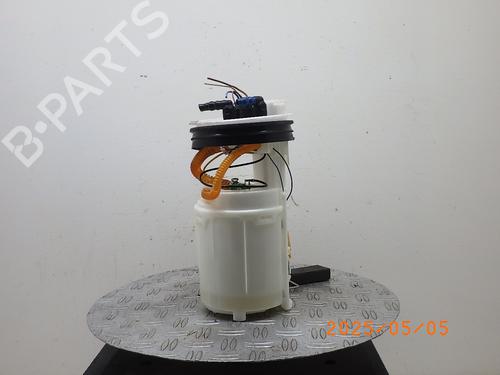Pompe à carburant VW GOLF IV (1J1) 2.0 (115 hp) 25728995