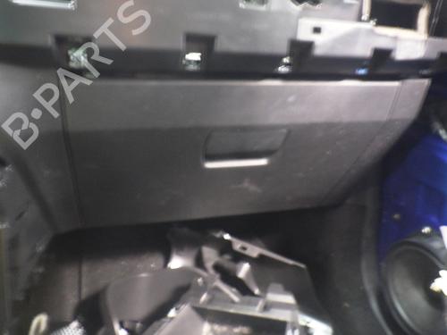 Used Glove box DACIA SANDERO III 1.0 TCe 90 (91 hp) 27501386