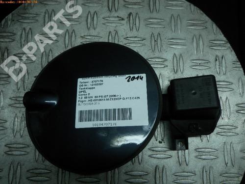 Używane Klapa wlewu paliwa OPEL CORSA D (S07) 1.2 (L08, L68) (80 hp) 6430320