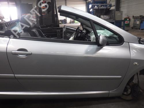 Used Right front door PEUGEOT 307 CC (3B) 2.0 16V (140 hp) 26686488
