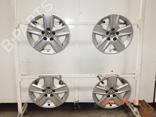 Used Hub cap VW GOLF VI (5K1) 1.4 (80 hp) 27837598