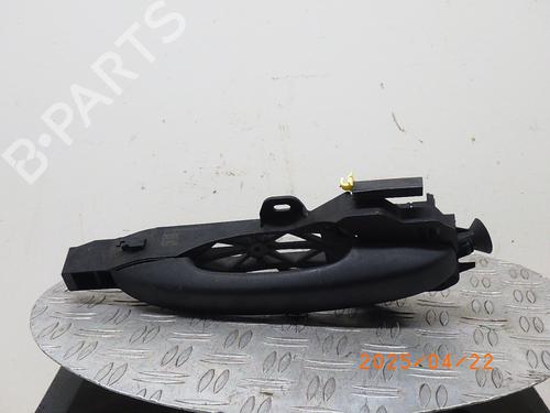 Used Rear left exterior door handle DACIA SANDERO III 1.0 SCe 65 (67 hp) 25296903