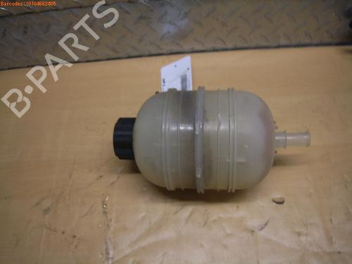 Used Expansion tank PEUGEOT 206 Hatchback (2A/C) 1.1 i (60 hp) 14752290